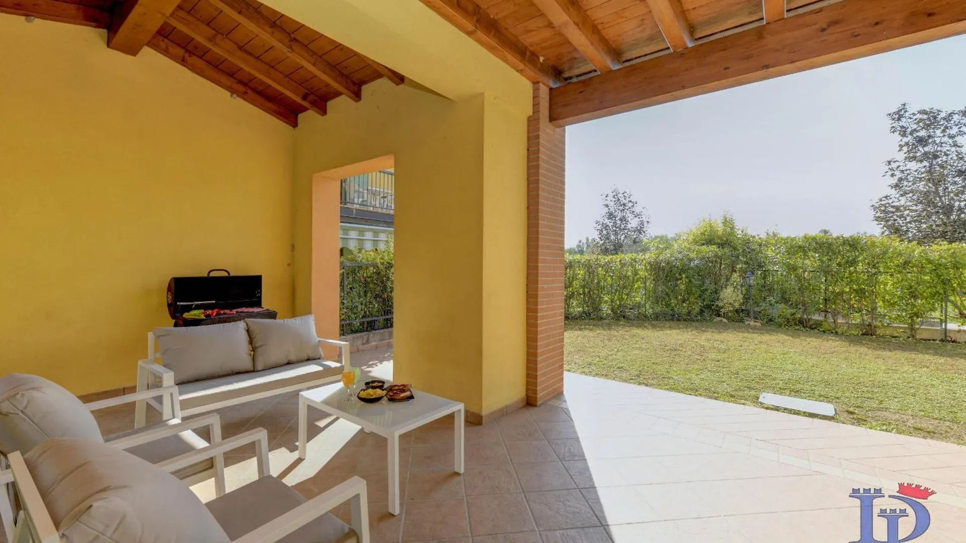 Desenzanoloft Official Partner Marriott Homes & Villas - Oasis Apartment With Garden And Pool Desenzano del Garda 0*,